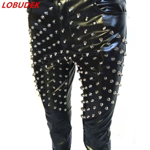 Pantalon en cuir PU noir marée Rivet pantalon en cuir mince Bar chanteur masculin Rock tambour danseur scène Costume discothèque DJ chanteur Punk Da257u