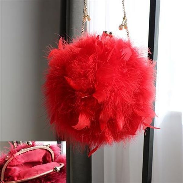 Black Real Feather Fur Sac Femmes Chaînes LADE Purse Purse en peluche cross-body Sacs doux décontracté Soft Ins Woman Girl Hands