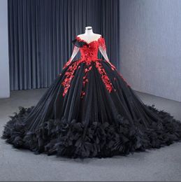 Noir rouge gothique princesse Quinceanera robes à manches longues appliques volants Train à lacets robes de 15 quinceaNera charro