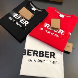 Black Red Luxury Mens Designer T-shirt Letter des chemises imprimées à manches courtes marques de mode de mode Top Tees Taille asiatique S-5XL