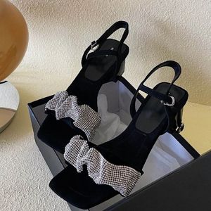 Sandalias negras de tacón de aguja con diamantes de imitación y puntera cuadrada, zapatos de diseñador para mujer