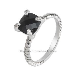 Zwarte ringen 8mm kussen gesneden imitatie ontwerper Onyx Cz sieraden statement ring voor vrouwen stijlvol chic 4 tanden twist luxe sieraden cadeau