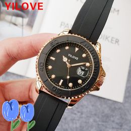 Caoutchouc noir japon importé mouvement à quartz montre masculine ronde boîtier en acier inoxydable horloge extérieure étanche et résistant à la saleté montre-bracelet