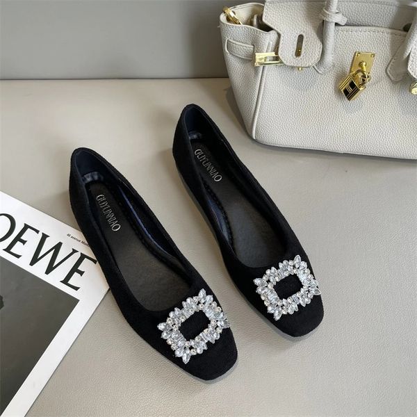 Zapatos de tela de satén negra Mujer Rhinestones de lentejuelas básicas Cristal Diamond Hebilla Flath Fashion Shoe Bridal Work Shoes 240422