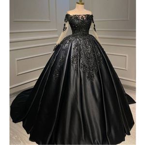 Zwart Satijn Prinses Uit De Schouder Baljurk Quinceanera Jurken Kralen Applique 3D Bloem Met Cape Celebrity Partij Jassen YD