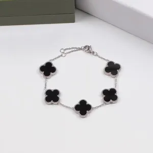 Black Shell Top Qualité Femmes Designer Bracelets 3 Couleurs Titane Acier Cinq Fleurs À Quatre Feuilles De Luxe Marque Bracelet En Gros