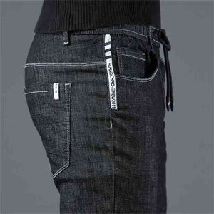 Noir Skinny Jeans Hommes Slim Fit Taille Élastique Denim pour Corée Style Crayon pantalon Printemps Été 210716