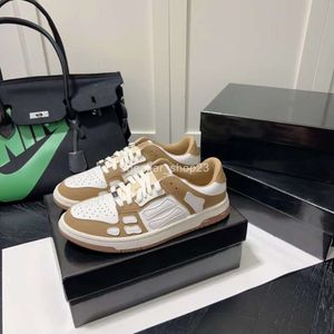 Sneaker noir femmes Skel chaussures Mi hommes concepteur véritable chaussure Amiiri blanc gros cuir bas même haute version os Panda couples décontracté conseil BAX9