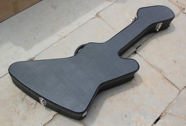 Guitarra eléctrica y de bajo de forma negra de forma inusual La forma es como el color de guitarrista personalizado dentro del personalizado 4527586