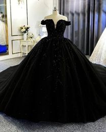 Robe de mariée noire gothique sur l'épaule longue robe de bal en tulle paillettes paillettes perlées appliques de dentelle vintage plus taille robes de mariée 2024 s