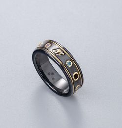 Anillos de banda de clúster de cerámica blanca negra anillos para hombres y mujeres compromiso de la pareja de bodas amantes de la joyería Gift8960939