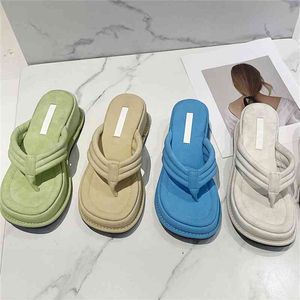 Zwart / wit gemengde kleur dikke bodem flip flops vrouwen beroemde ontwerper clip teen slippers Ladis platform Jandal dia's strandschoenen Q0523