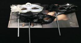 Masques de fête noir et blanc sur bâton, mascarade pour les yeux sexy, masques d'Halloween pour Mardi Gras, perles sexy, eye-liner, fleurs latérales, masques2209687