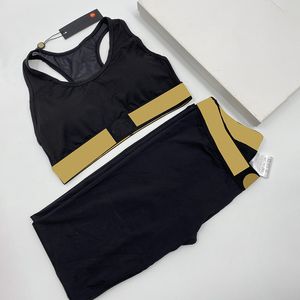 Noir Femmes Survêtements D'été Rembourré Sans Manches Yoga Tenues Sécher Rapidement Gilet Leggings Ensemble Rembourré Jogging Courir GYM Sportswear