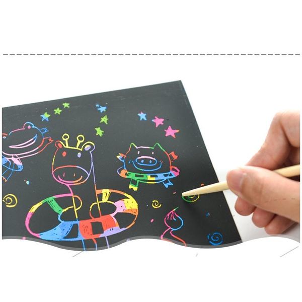 Blackboards 57 pièces/ensemble magique bricolage couleur arc-en-ciel cartes de papier d'art à gratter ensemble avec pochoir Graffiti pour gratter des jouets de dessin pour les enfants