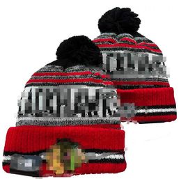 BLACKHAWKS Bonnets Bobble Hats Baseball Hockey Ball Caps 2023-24 Chapeau de seau de créateur de mode Chunky Knit Faux Pom Beanie Chapeau de Noël Sport Knit Hats