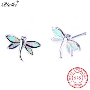 Blaike 925 Sterling Zilver Dragonfly Stud Oorbellen Voor Vrouwen Blauw / Wit Vuur Opaal Geboortesteen Oorbellen Leuke dierlijke fijne sieraden