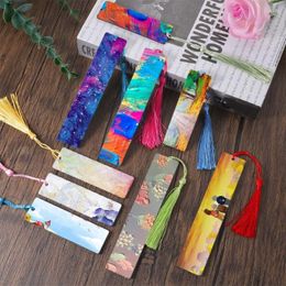 Marque-pages vierges en papier vierge par Sublimation fait à la main avec des glands colorés, projets de bricolage et étiquettes cadeaux