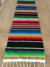 Couverture de couverture Mexique Mexique à la main à rayures et ethnique et lance un tapis de serviette de plage de gland