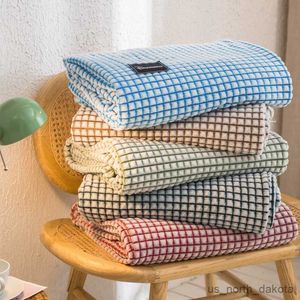 Deken Thuis Textiel Melk Fleece Deken Dikke Sprei op het bed Fluffy Sofa voor kinderen R230617