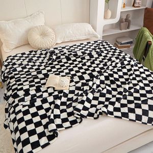 Dekenworp fuzzy wit zwart geruit flanel fleece voor bankbed pluizige plaid pluche microvezel mode 221130