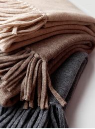 Couvertures 240g Cachemire Gland Solide Couleur Châle tricoté 60 190cm 3 couleurs Couverture en option