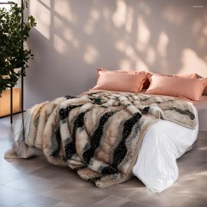 Mantas A3 Luxury Faux Fur Blanket Bed de gama alta a cuadros en la cubierta del sofá Fluffy para decorar el hogar