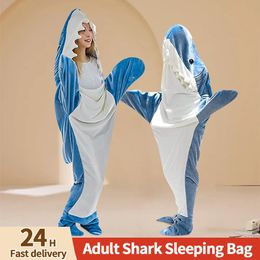 Mantas Manta de tiro para adultos Animal Onesie Wearable Tiburón de gran tamaño con capucha de franela con capucha Sudadera con capucha Multiuso Siesta para calentar 231123