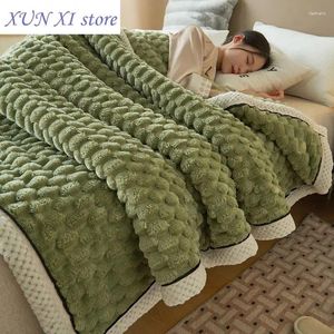 Couvertures d'automne Hiver Couverture de sommeil chaud doux Fleep de flanelle confortable pour lit confortable chaleur épaissie