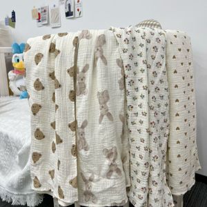 Couvertures Couvertures pour bébé né en mousseline de coton doux lange d'emmaillotage bébé couverture de réception pour bébé couette de couchage couverture de lit serviette de bain 230320