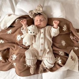 Couvertures bébé Jacquard tricoté couverture de laine et sangle de cheveux 2 pièces ensemble coton crochet canapé jeter enfants Po Prop