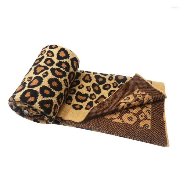 Couvertures bébé tricoté couverture léopard imprimé laine automne et hiver enfant chaud Swaddle serviette literie foulard