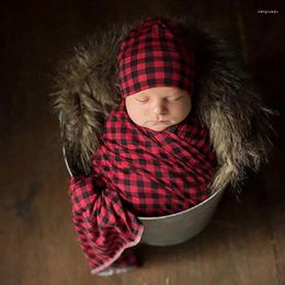 Dekens Baby Swaddle baby Black Red Plaid Wrap with Knot Hat Tweed Piece Set Accessoires Born Pography Props