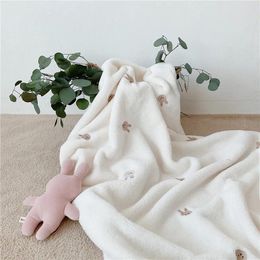 Decken Baby Winter Decke Für Warenkorb Geboren Swaddle Kinderwagen Abdeckung Infant Windel Werfen Fleece Bettwäsche Zubehör BedQuilt