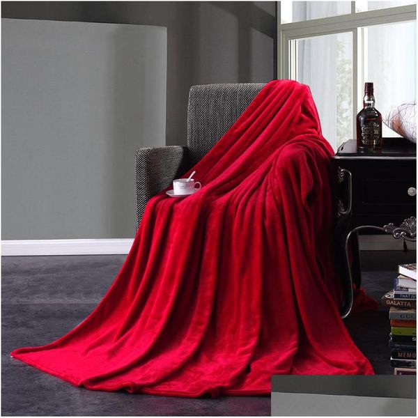 Mantas mantas Flanela roja Tragáneos suaves en el sofá cama de la cama Viajes a cuadros ADT Home Textil Color sólido 43 221006 Drop entrega Jardín TE Dhgu0