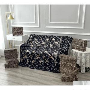 Couvertures Couvertures Designer Lettre C Style Haute Qualité Couverture Douce Flanelle Châle Grande Taille 150X200Cm Mode Voyage Bureau À Domicile Nap BL Dh1Wk