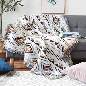 Couvertures bohème Plaid couverture pour canapé-lit décoratif en plein air Camping pique-nique Boho couverture jeter avec gland 231017