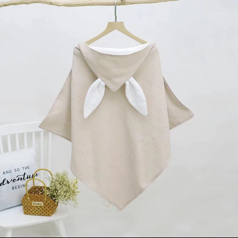 Coperte Born Mussola Swaddle Wrap Asciugamano da bagno per bambini Accappatoio con cappuccio per le orecchie Articoli in cotone Coperture per neonati