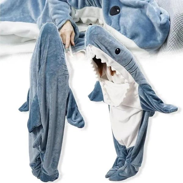 Couvertures Cartoon Shark Sac de couchage Soft Flanelle Couverture Pyjamas Bureau Confortable Haute Qualité Tissu Sirène Châle Pour Enfants Adultes