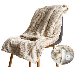 Couvertures confortables Luxury Faux Fur Throwet Couverture Léopard blanc doux moelleux pour chaise de canapé lit de voiture 130x160cm7584041