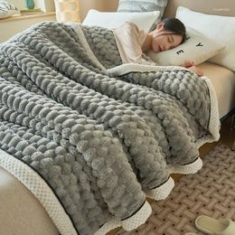 Couvertures Couverture de velours de corail automne hiver sommeil chaud doux flanelle polaire pour lit confortable chaleur épaissie