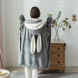 Mantas Coral Velvet Warm Throw Manta en invierno Práctico Wearable Estilo simple Capa con capucha S Adultos Niños