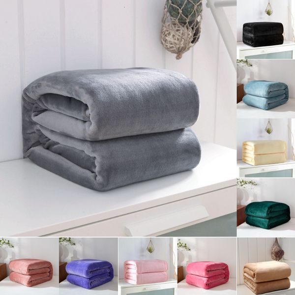 Couvertures Couverture de flanelle en microfibre de luxe épaissie chaude en peluche confort léger grande taille 200x230cm lit ou voiture Cobertor 230920