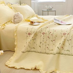 Couvertures Couverture de couette d'été brodée Style coréen climatisation couette simple Double couverture de lit matelassé couvre-lit drap taie d'oreiller 230928