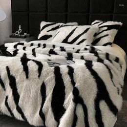 Couvertures couvertures en fausse fourrure pour l'automne d'hiver chaud de haute qualité en peluche lit de luxe pondéré de canapé haut de gamme