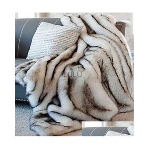 Couvertures en fausse fourrure couverture haut de gamme Imitation Lit de lapin Lit de literie Plaid Sofa Er Home Decor for Living Room Bedroom Drop Livrot Dhrl4