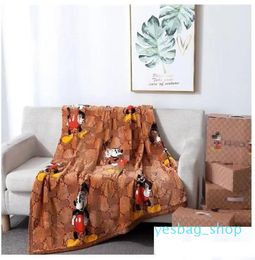 Couvertures quatre saisons couverture de flanelle douce canapé chaud sieste enfants tapis tapis textiles de maison literie