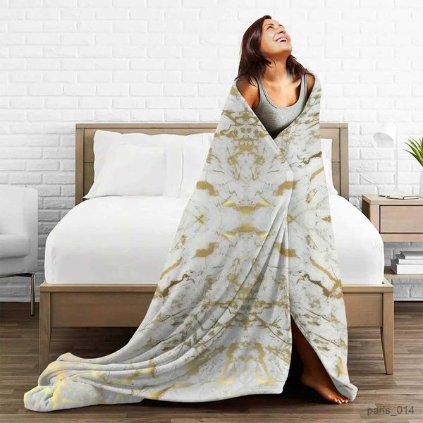 Couvertures dorées à rayures géométriques, en flanelle, pour canapé, sieste, peluche, couvre-lit doux et confortable, tapis de pique-nique pour voyage à domicile