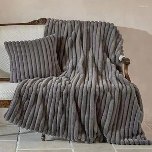Couvertures à rayures à rayures gris couverture jacquard super doux couvre-lit hiver
