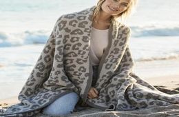 Couvertures Couverture de mouton en demi-laine tricotée en peluche léopard Dream4690301